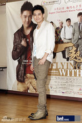 组图：林志颖张娜拉出席电影《一起飞》记者发布会