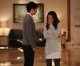 组图：《完美丈夫》曝剧照 展示70后80后幸福生活