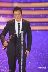 幻灯：香港金像奖现场 任达华凭《岁月神偷》获影帝