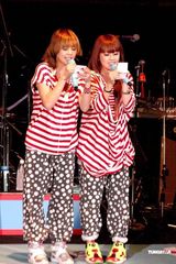 组图：日本女子团体帕妃台湾开唱掀复古风潮