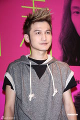 高清组图：《消失打看》签票会 陈宏一率主创宣传 