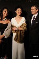 组图：张曼玉邓斯特出席活动 微笑现身比拼优雅