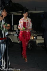 组图：郭晶晶南沙婚宴 众女嘉宾穿红衣添喜气