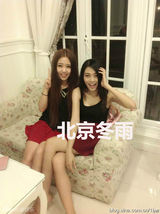 组图：李连杰25岁大女儿李思妩媚私房近照曝光