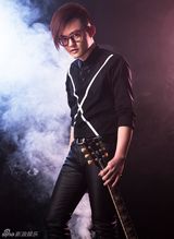 组图：丁克森EP首发 主打翻唱张雨生《大海》