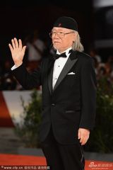 组图：《船长哈洛克》首映 三浦春马帅气亮相