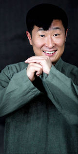 组图：《毕有财》北京卫视热播 林永健造型多变