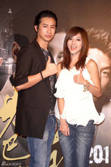 组图：电影《港都2012》开镜 新老演员共聚一堂 