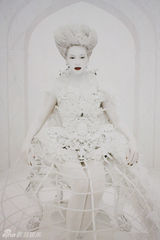 组图：碧昂斯巡演造型设计 女王气场烈焰红唇