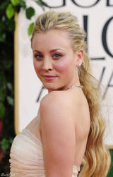 高清图：凯莉-库柯(卡蕾-措科)裸色礼服大晒美背杀菲林