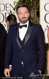 组图：金球奖红毯男星潇洒比帅 简单展魅力