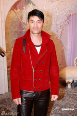 高清组图：吕良伟、李香琴出席新春大派对