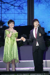 高清：孟庭苇化身月亮公主唱响“纯真年代”