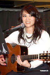 幻灯：蔡健雅生日与歌迷同乐 生日愿望开巡回个唱