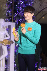 组图：周觅曝与韩庚无联系 希望交中国女友