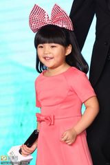 组图：天天kimi王诗龄助阵《爸爸》第2季启动