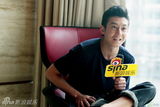 组图：陈冠希发新专辑接受新浪专访