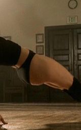 幻灯图：詹妮弗-洛佩兹获评时尚先锋 十年美图欣赏