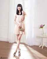 组图：白百何配饰写真曝光 清丽优雅展迷人微笑