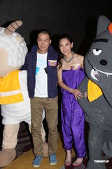 组图：《喜羊羊3》慈善首映 谢天华携手徐子珊献声