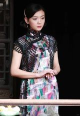 组图：崔波《尖刀队》百变造型玩转谍战风