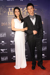 组图：叶祖新出席芭莎时尚盛典 笑称首都遭艳遇