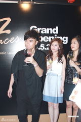 组图：张家辉成龙捧场杨受成 谢贤陈百祥夫妇到贺