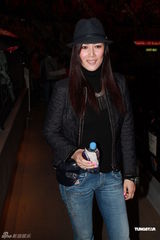 组图：郭富城个唱完满落幕 熊黛林三度现身支持