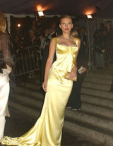 组图：斯嘉丽-约翰逊红毯各种美丽造型集锦