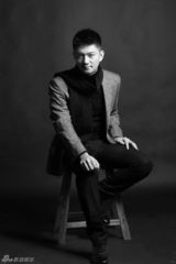 组图：彭博柔情写真精彩演绎文艺好青年