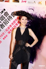 高清图：杨千嬅曝婚礼年尾举行 想与郭富城唱情歌