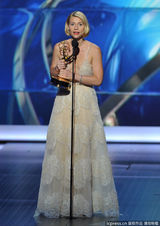 组图：艾美奖谢耳朵三获喜剧视帝 毒师获最佳