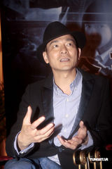 幻灯图集：《未来警察》首映 徐娇人小鬼大反问记者