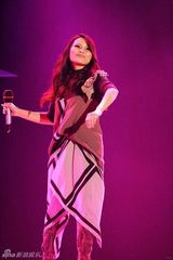 幻灯组图：华语榜中榜成都揭幕 潘玮柏张靓颖站台