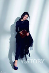 组图：刘涛登封面 优雅造型展现独特魅力