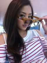 组图：新科港姐张名雅微博美图集锦