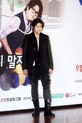 高清组图：韩星明世彬柳秀荣等宣传新剧《儿子们》