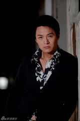 幻灯图：郑国霖拍炫酷写真 大展成熟男人魅力