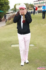 组图：霍震霆曝郭晶晶夫妇预度蜜月