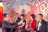 组图：严屹宽杜若溪设答谢宴敬恩师数度落泪