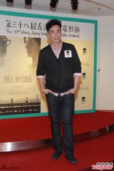 组图：陈豪不愿夫妻拍戏 传廖碧儿有新欢拒回应