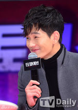 组图：金宣儿温朱万等亲临《The Five》发布会