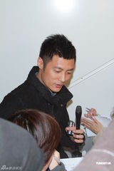 高清图：《魔发奇缘》香港首映 余文乐Angelababy(杨颖)捧场