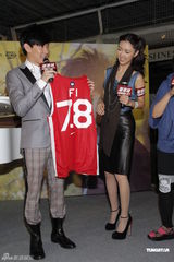 组图：林俊杰盼红馆开唱 薛凯琪撑房祖名不花心