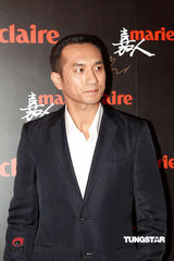 幻灯图集：爱戴酥胸半露火辣出场 蔡康永侯佩岑联袂主持