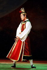 幻灯：《你在红楼，我在西游》热演 尚于博获好评