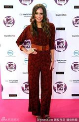 组图：2011MTV欧洲音乐奖红毯 比伯与女友各自亮相