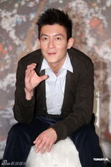 组图：陈冠希密集宣传新碟 期盼与周杰伦更多合作