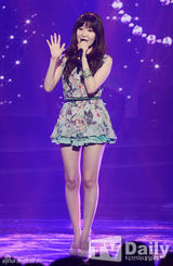 组图：INFINITE《音乐中心》夺冠 金素贤主持