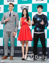 组图：吕珍九搭河妍秀演新剧《土豆星》